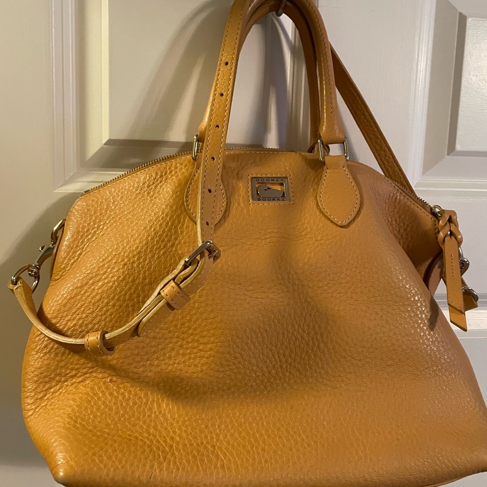 Mustard 🧡 D&B Satchel